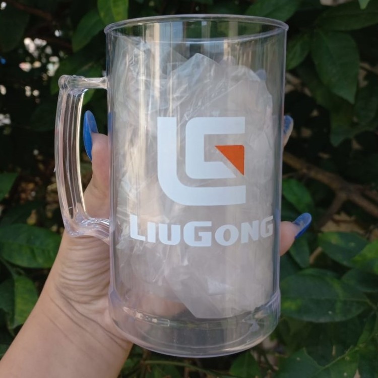 Caneca de chopp em acrílico 370ml